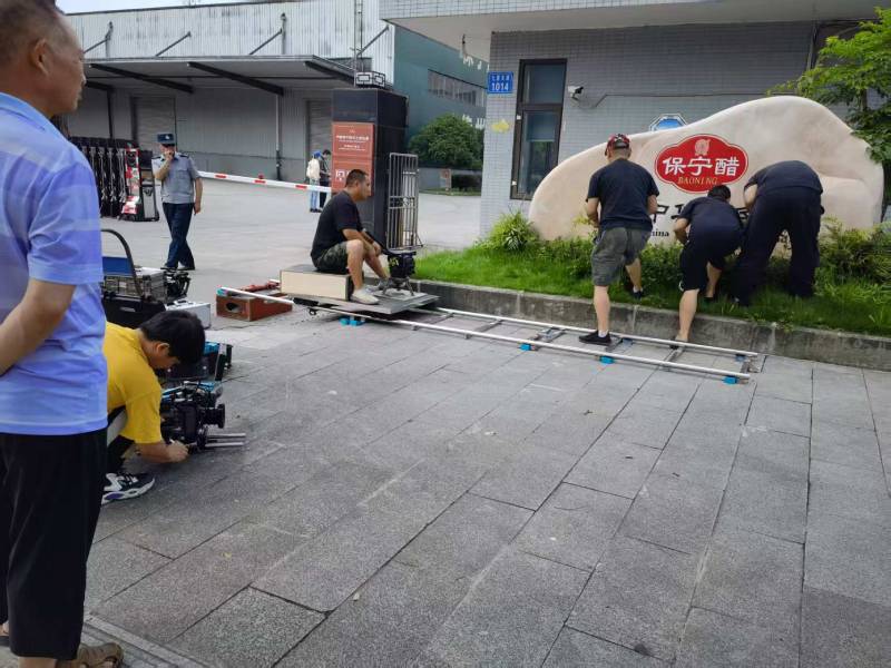 隆子县广告片拍摄公司核心优势：全流程服务，让品牌广告片省心更出彩